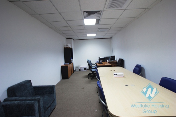 Nice office for rent in Kim Ma, Ba Dinh, Hanoi